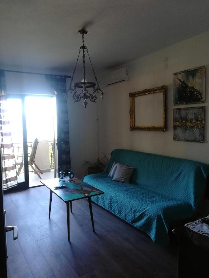 Apartments By The Sea Lokva Rogoznica, Omis - 4821 Εξωτερικό φωτογραφία