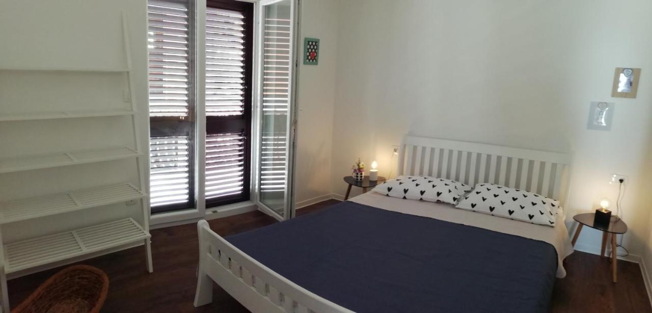 Apartments By The Sea Lokva Rogoznica, Omis - 4821 Εξωτερικό φωτογραφία